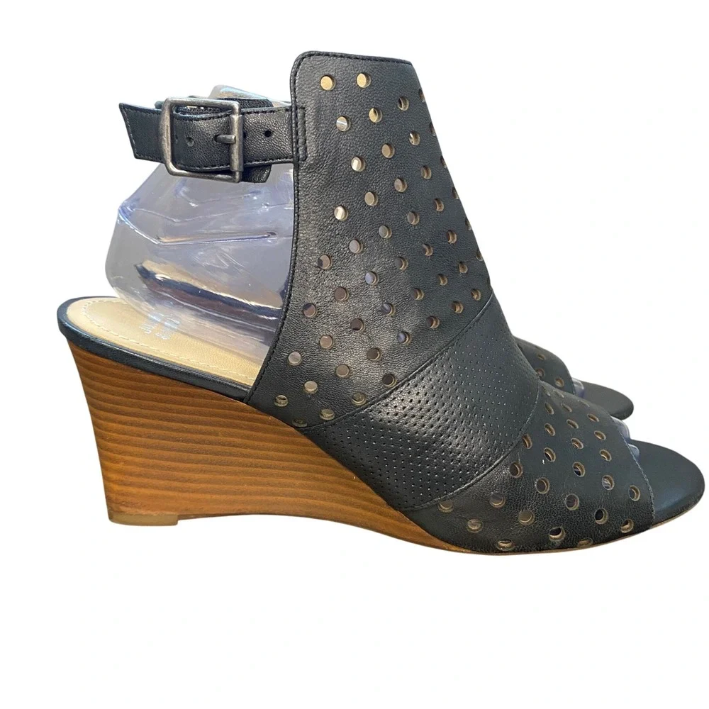 Johnston & Murphy Black Leather Perforated‎ Wedge Heel Sandal Booties Size 9